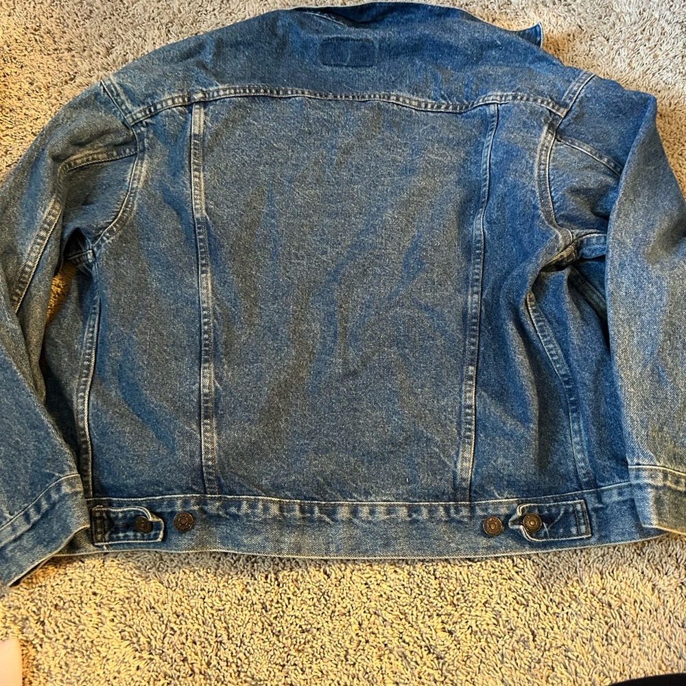 Levi’s denim jacket size medium - Picture 6 of 6